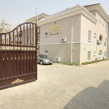 Sheer Luxury Apartments And Suites Αμπούζα Εξωτερικό φωτογραφία