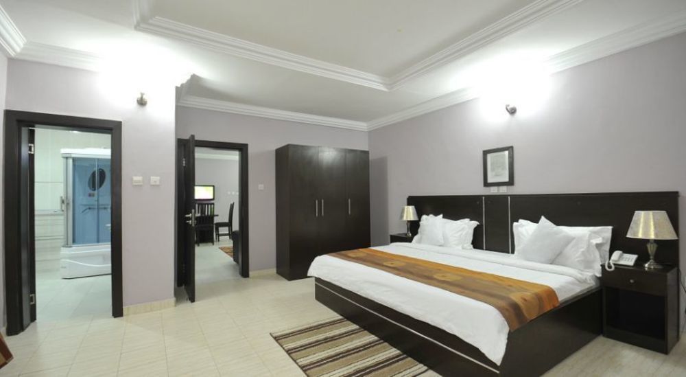Sheer Luxury Apartments And Suites Αμπούζα Εξωτερικό φωτογραφία